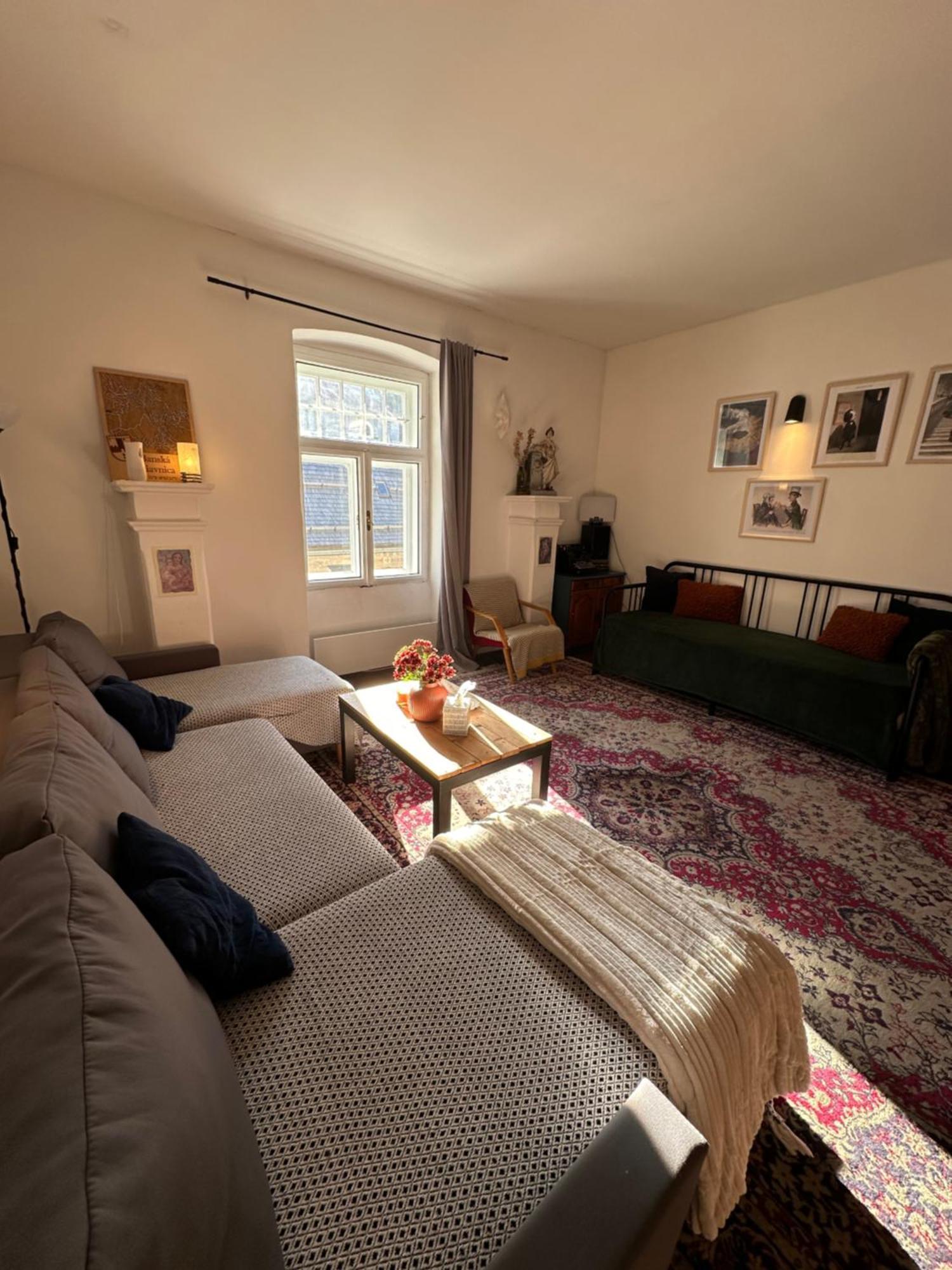 Apartmán v Žltom dome Banská Štiavnica Esterno foto